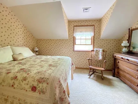 22 Stone Gate Road Hebron NH 03241