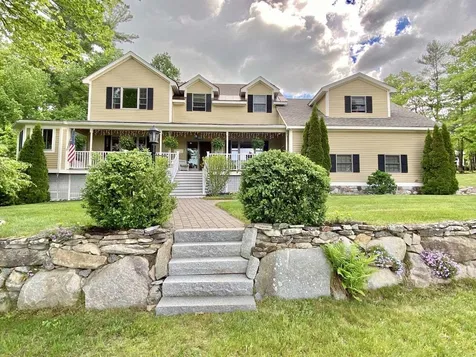 22 Stone Gate Road Hebron NH 03241