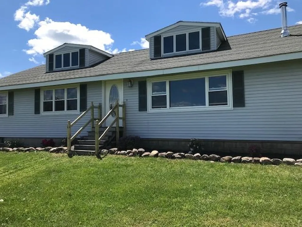 301 Currier Road Hill NH 03243