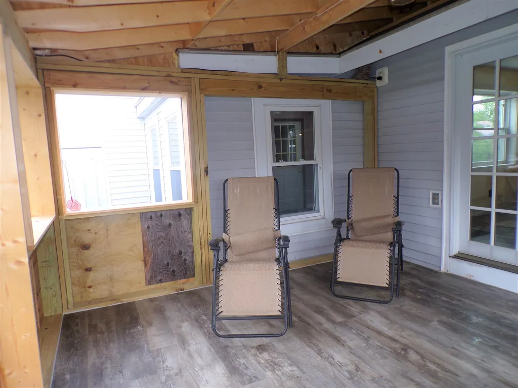 301 Currier Road Hill NH 03243