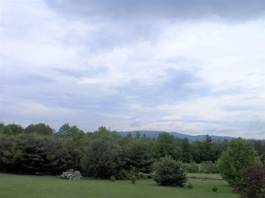 301 Currier Road Hill NH 03243