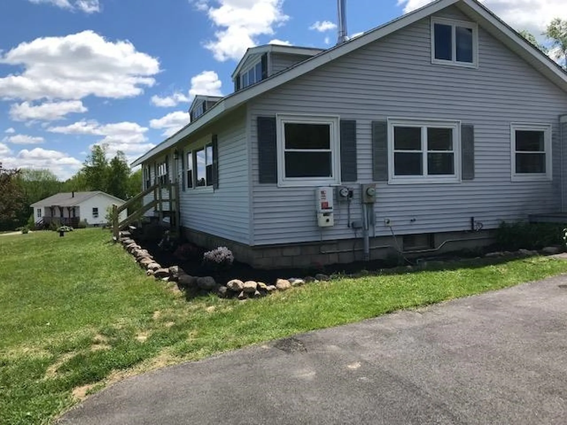 301 Currier Road Hill NH 03243