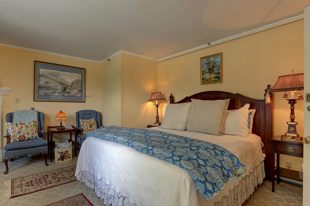 2331 White Mountain Highway Conway NH 03860