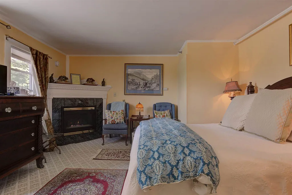 2331 White Mountain Highway Conway NH 03860