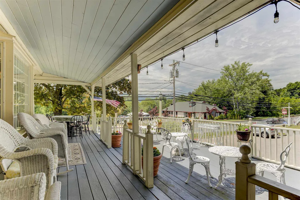 2331 White Mountain Highway Conway NH 03860