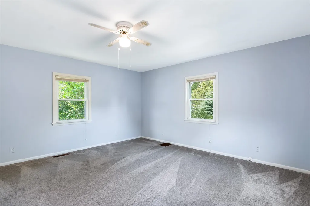 42 Hardy Avenue Burlington VT 05408