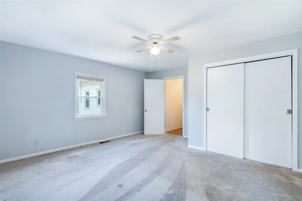 42 Hardy Avenue Burlington VT 05408