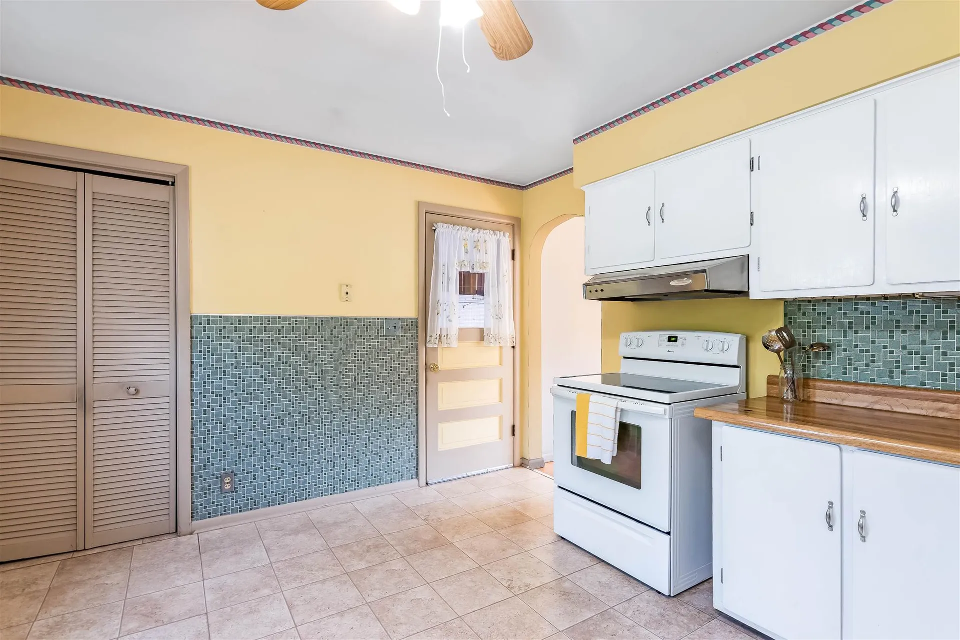 42 Hardy Avenue Burlington VT 05408
