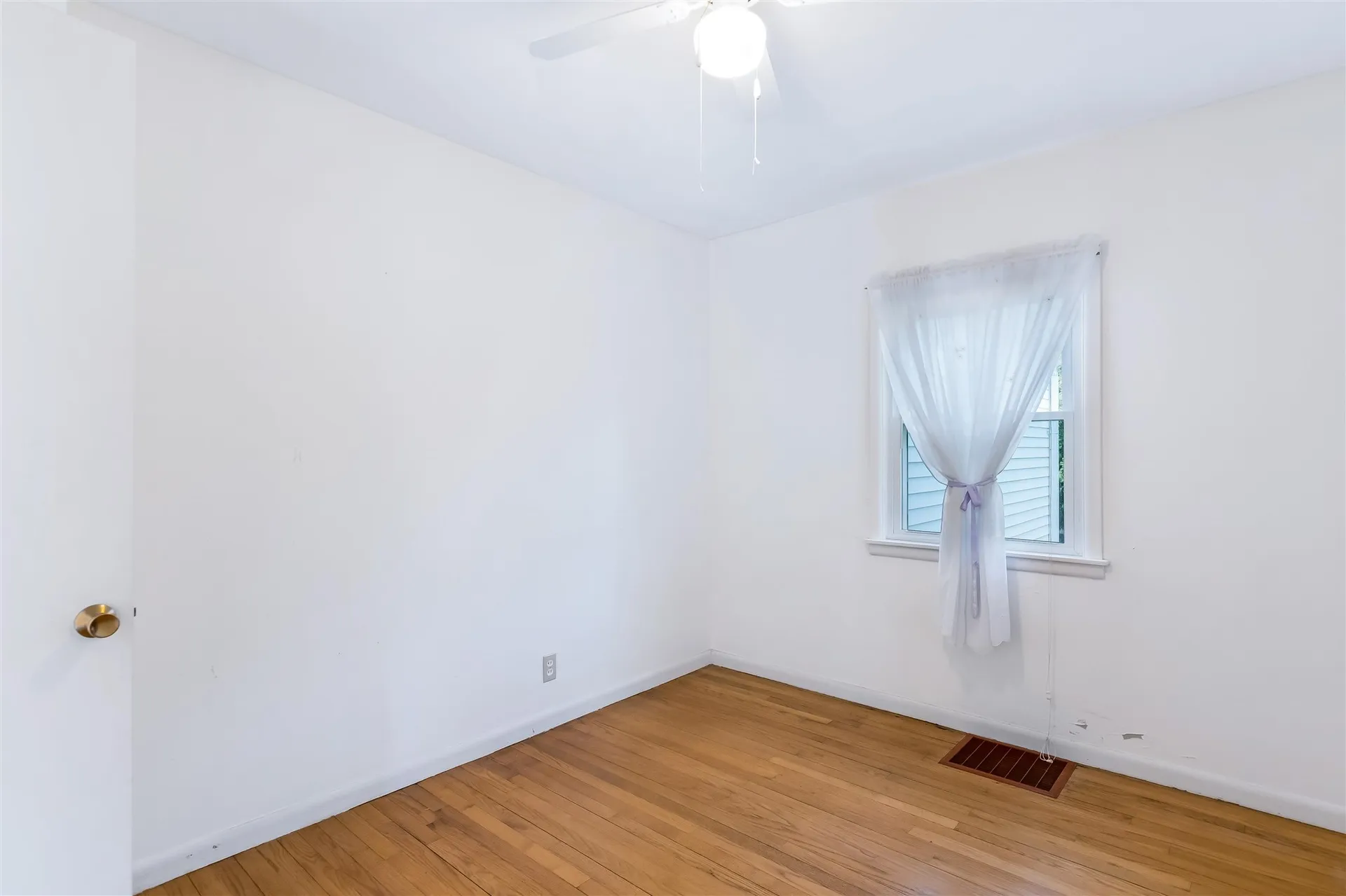 42 Hardy Avenue Burlington VT 05408