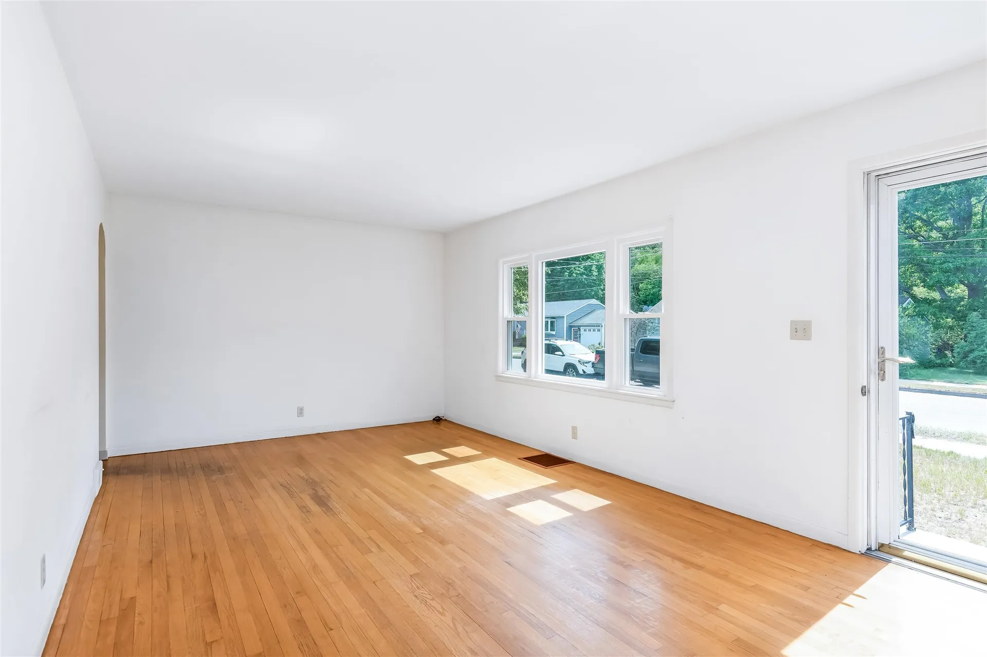 42 Hardy Avenue Burlington VT 05408
