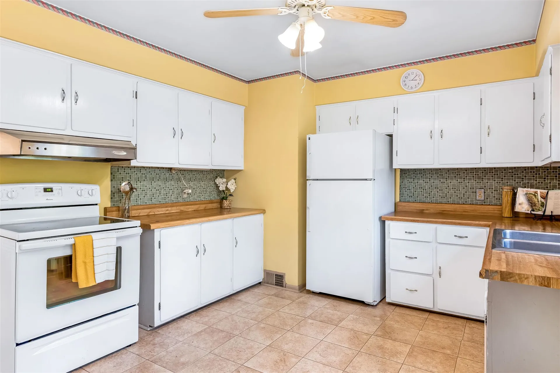 42 Hardy Avenue Burlington VT 05408
