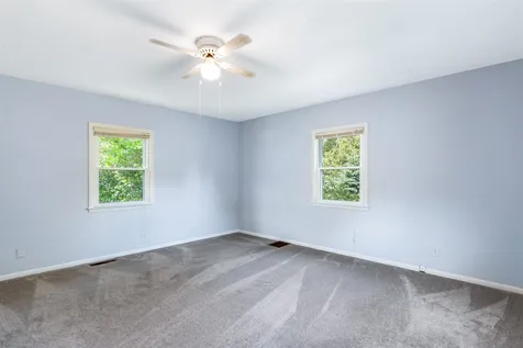 42 Hardy Avenue Burlington VT 05408