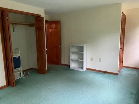32 Morgan Avenue Pelham NH 03076