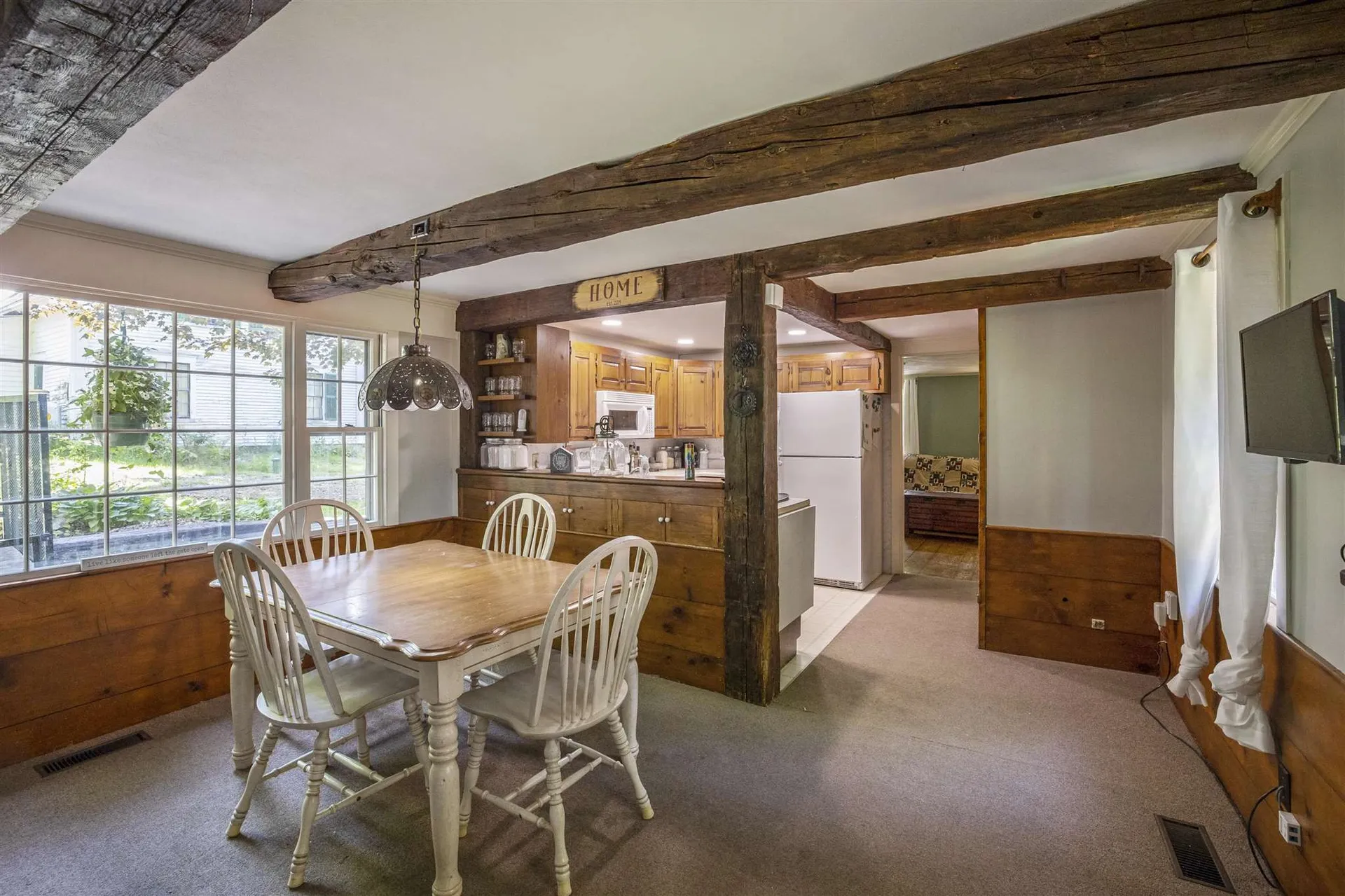 18 Old Warner Road Bradford NH 03221