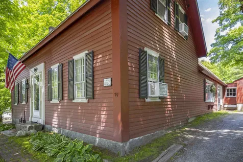 18 Old Warner Road Bradford NH 03221