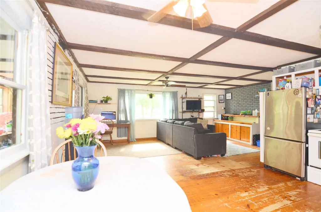 5 Stewart Street Andover NH 03216