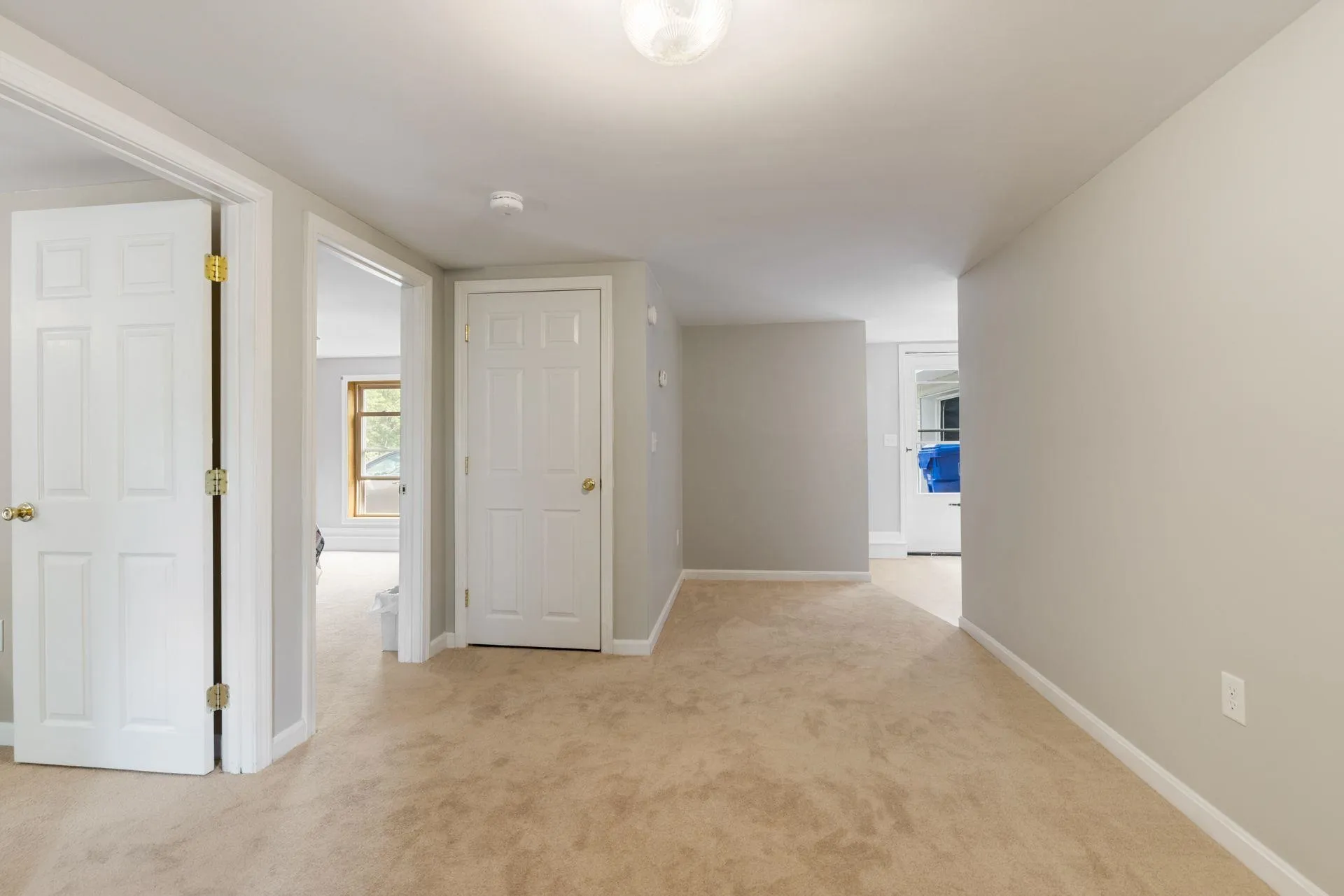 8 Charbonneau Street Hudson NH 03051