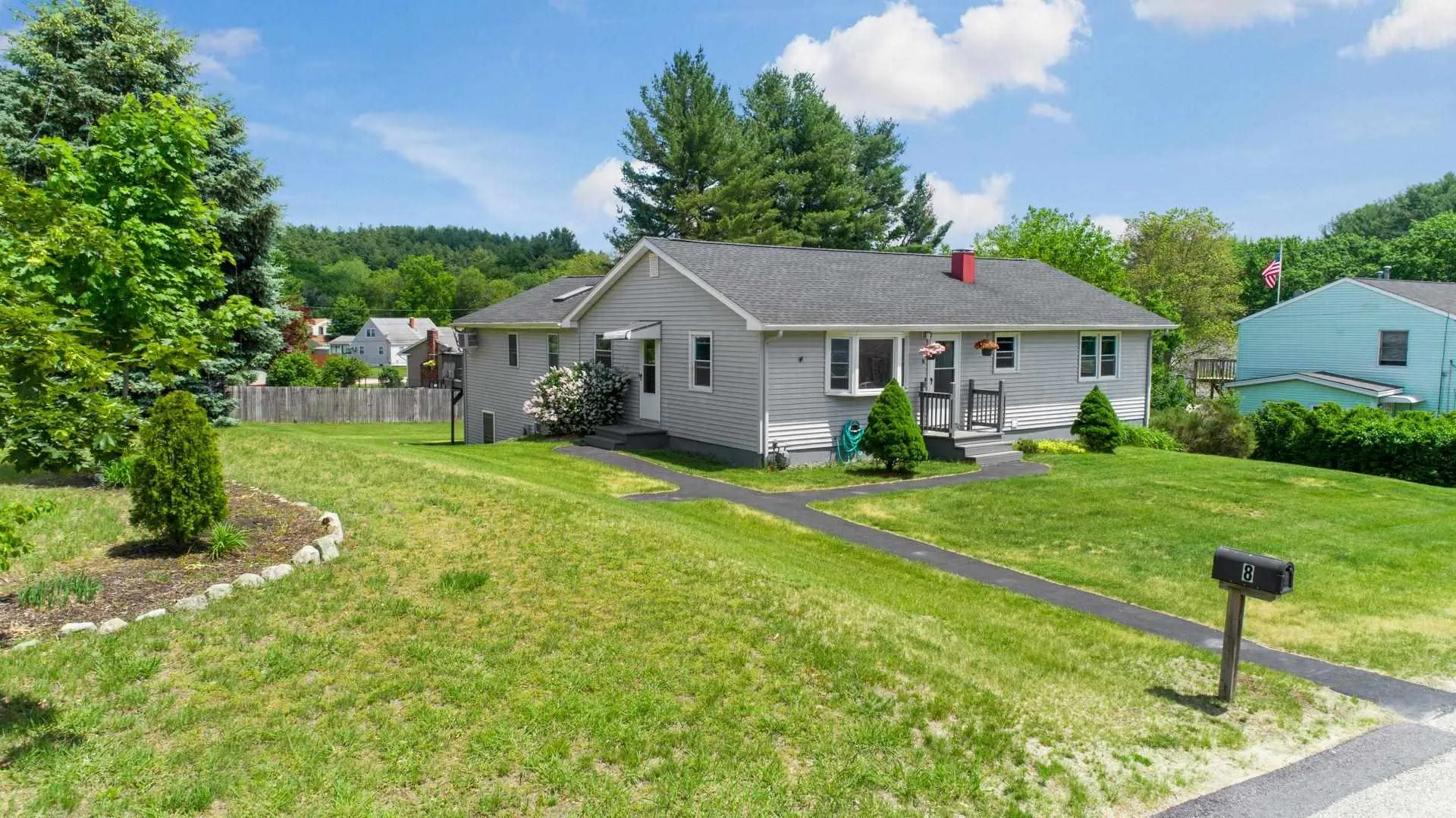 8 Charbonneau Street Hudson NH 03051