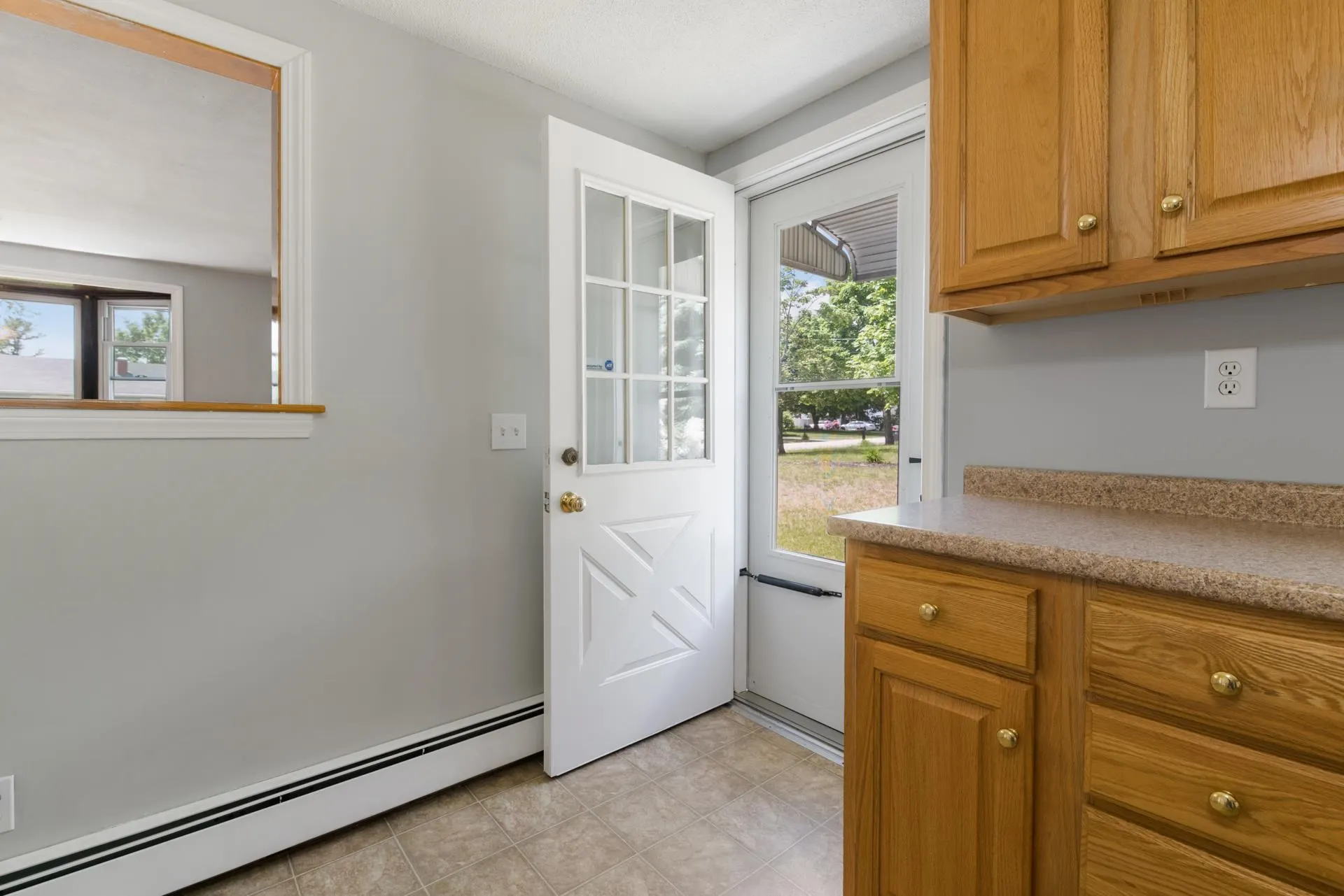 8 Charbonneau Street Hudson NH 03051
