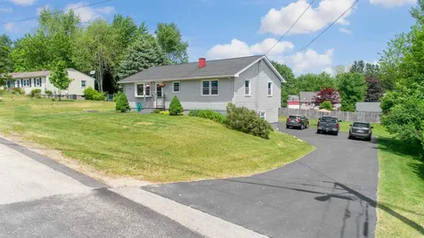 8 Charbonneau Street Hudson NH 03051