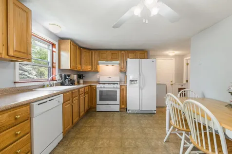 8 Charbonneau Street Hudson NH 03051