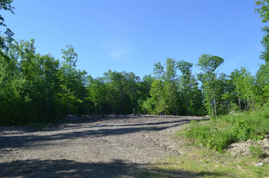 1493 Western Avenue Henniker NH 03242