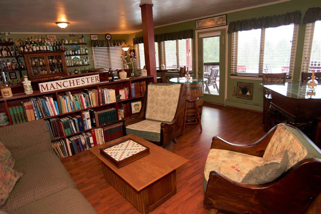 97 Main Street Manchester VT 05254