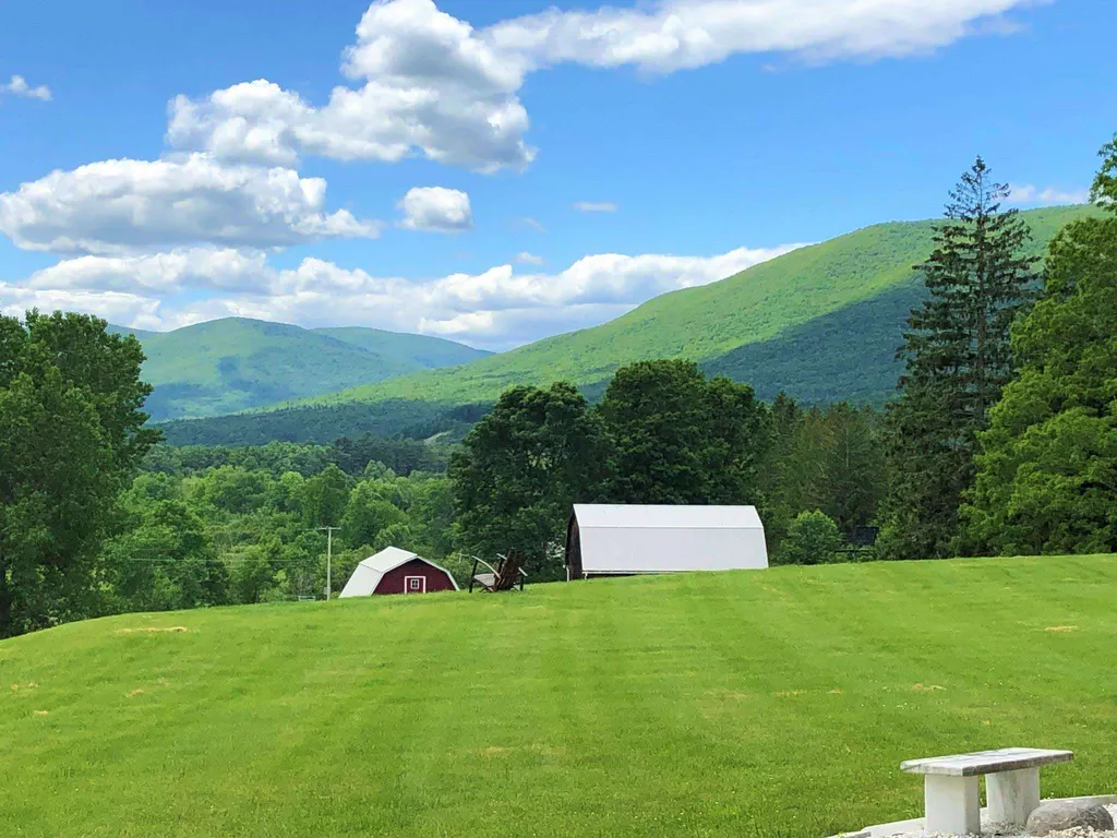 97 Main Street Manchester VT 05254