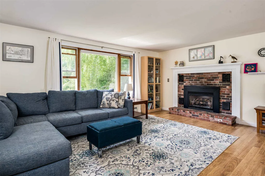 29 Mill Pond Road Durham NH 03824