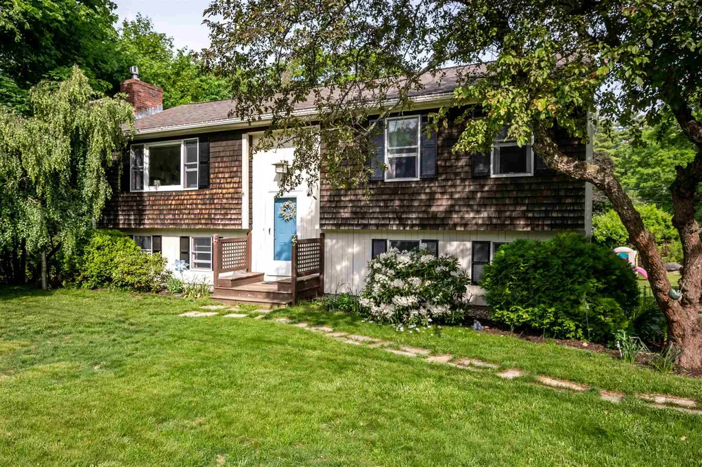 29 Mill Pond Road Durham NH 03824