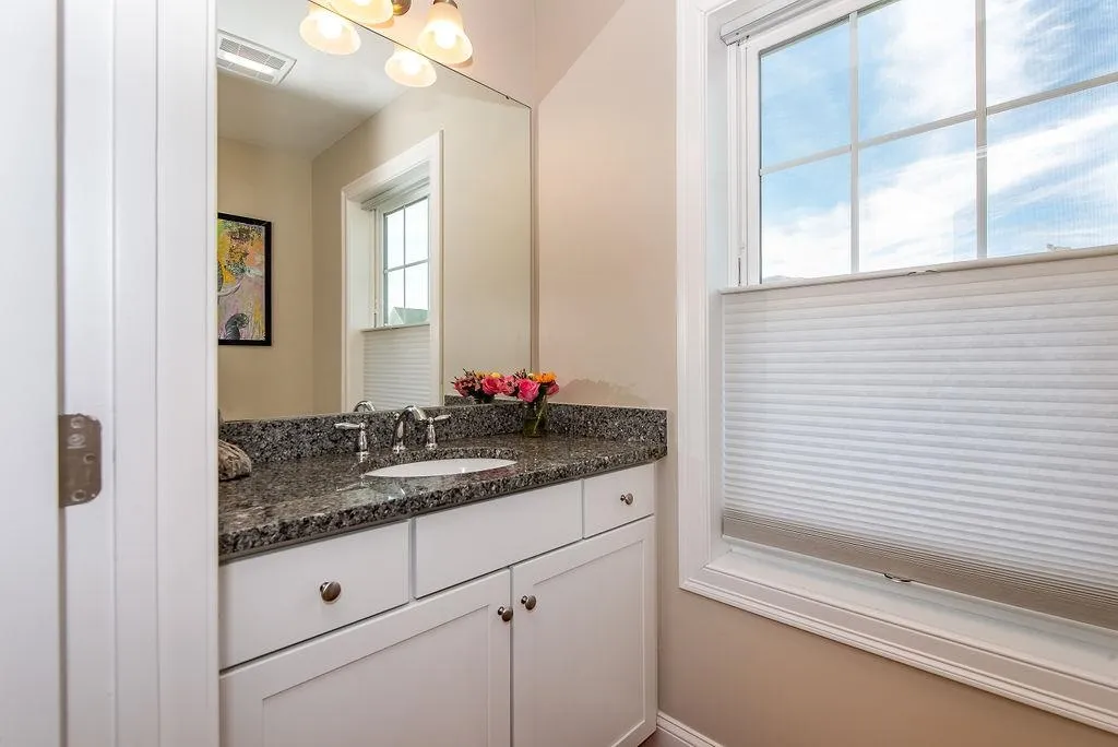 33 Artisan Way Dover NH 03820