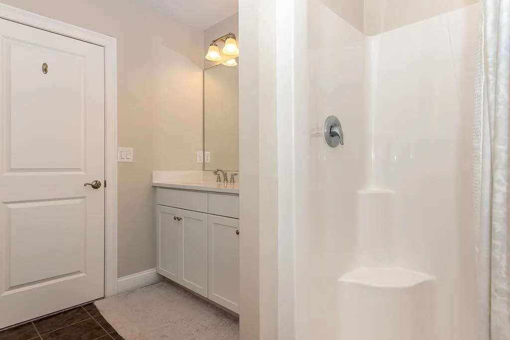 33 Artisan Way Dover NH 03820