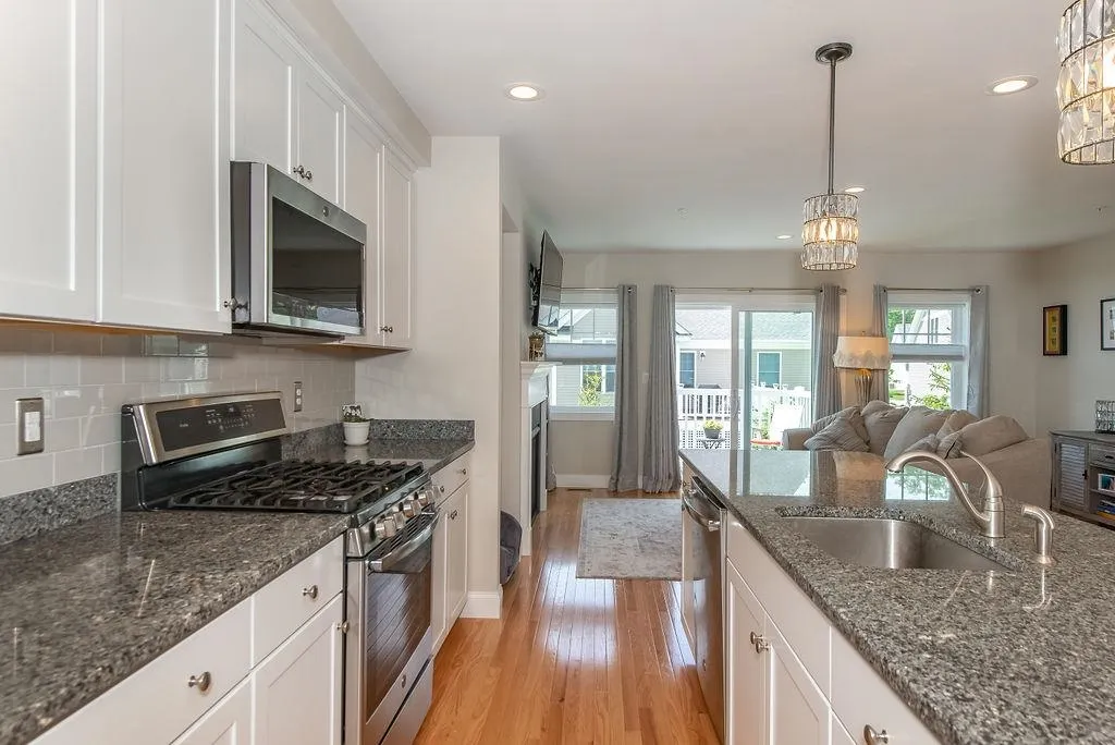 33 Artisan Way Dover NH 03820