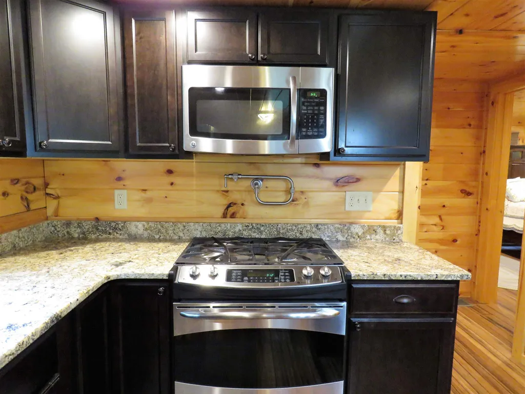 239 Wildcat Drive Haverhill NH 03785