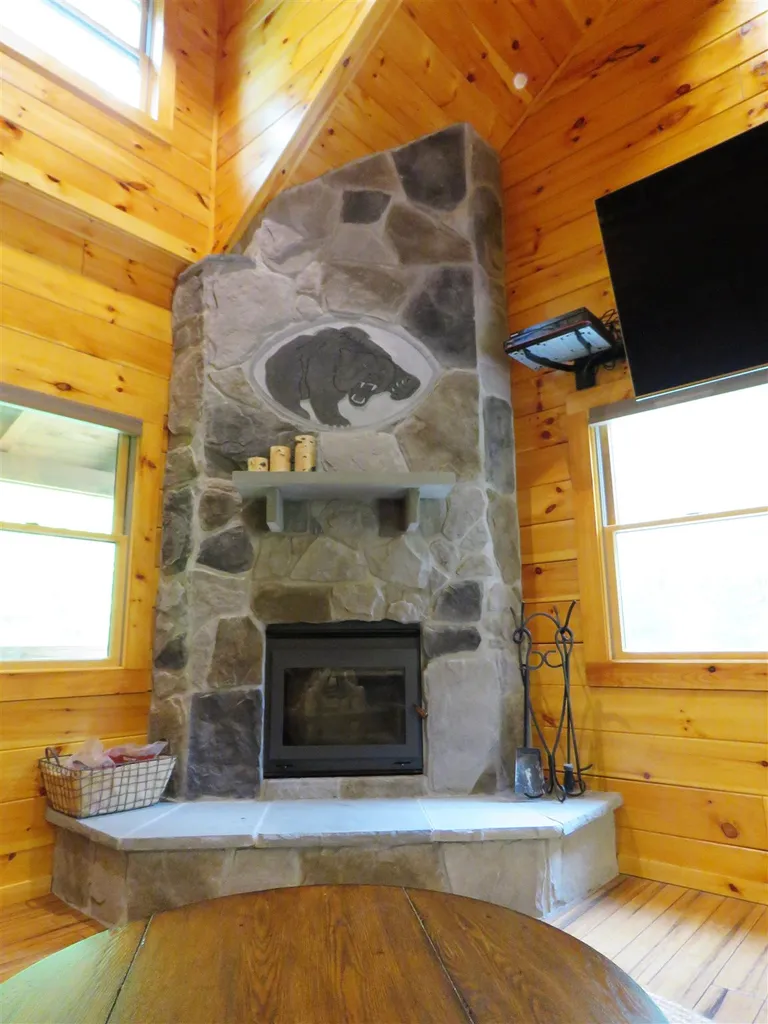 239 Wildcat Drive Haverhill NH 03785