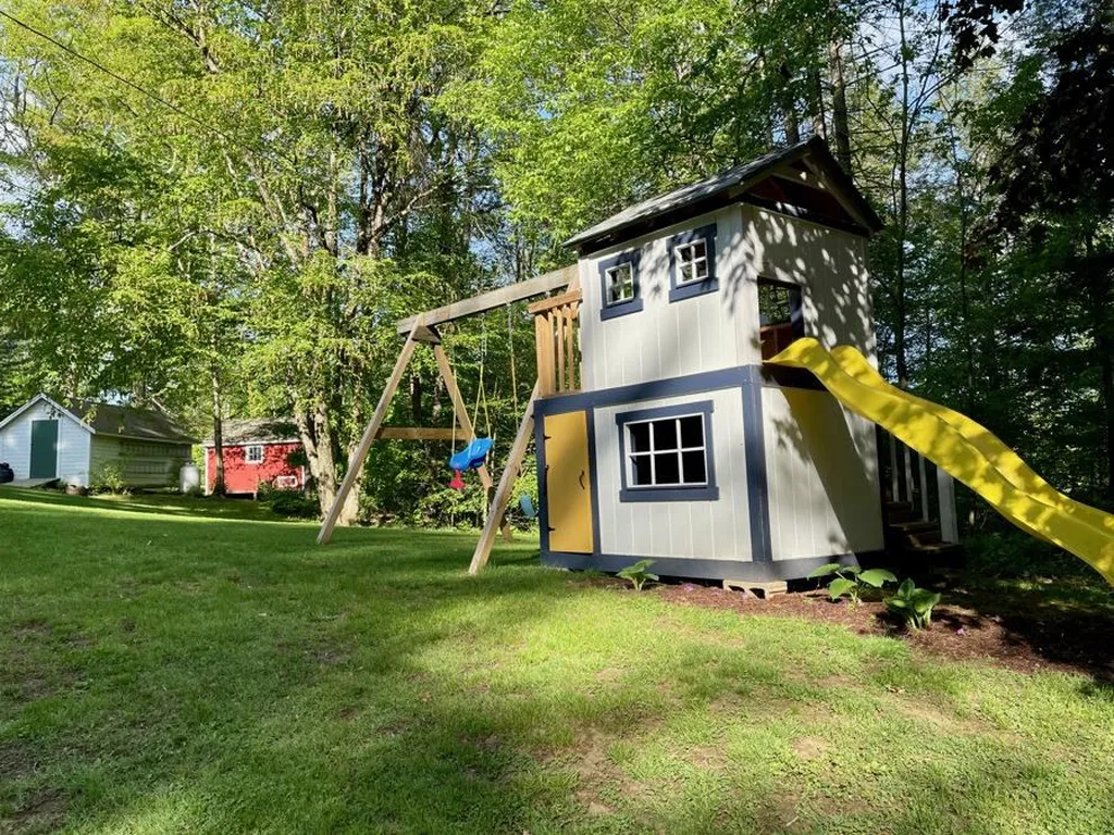1390 East Woodstock Road Woodstock VT 05091