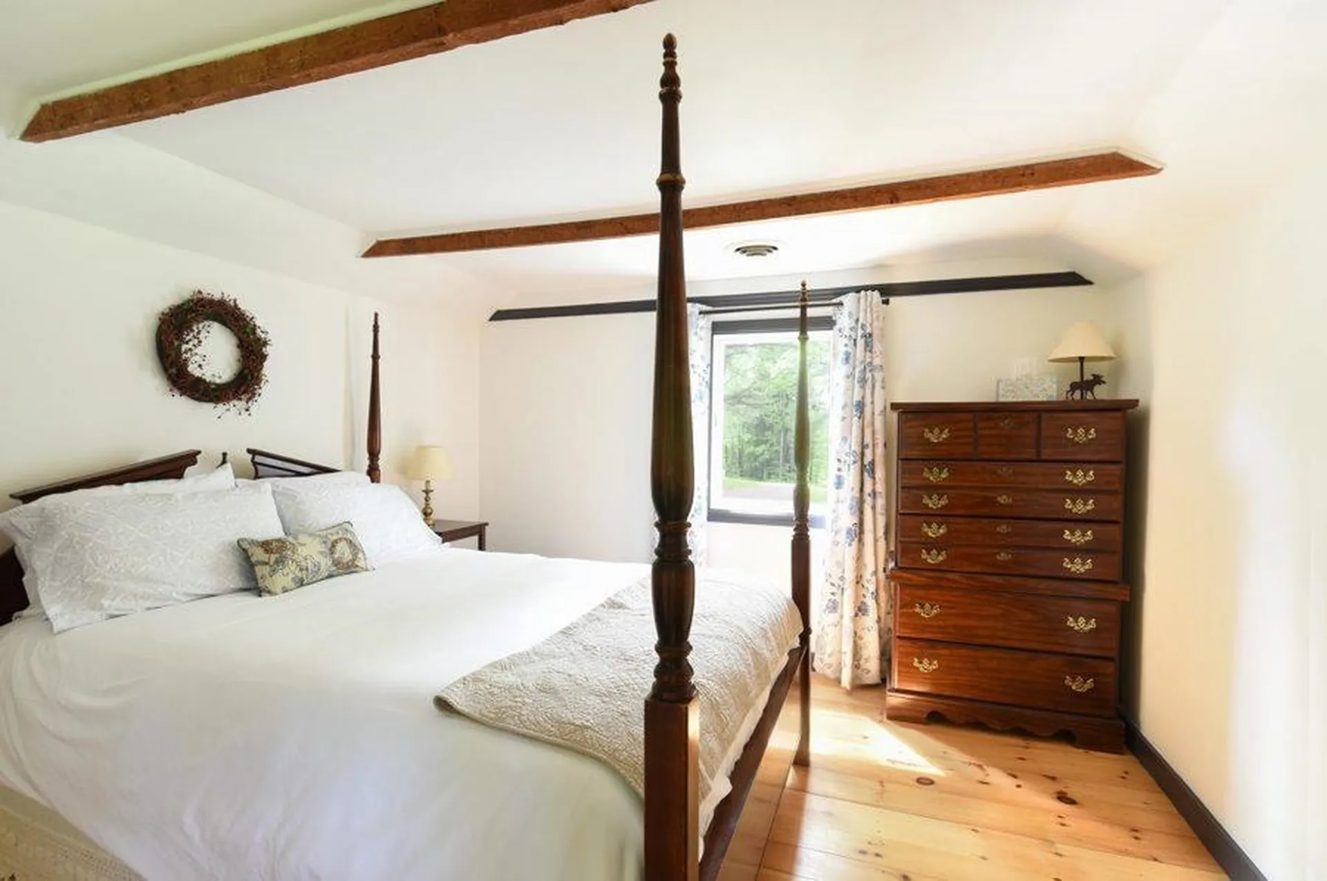 1390 East Woodstock Road Woodstock VT 05091