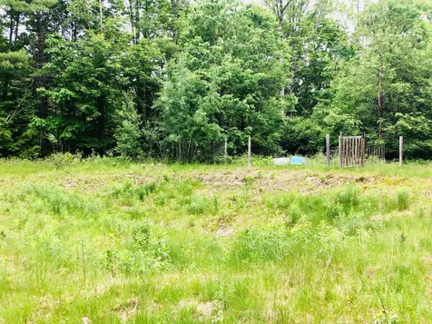 17 Old Temple Road Lyndeborough NH 03082