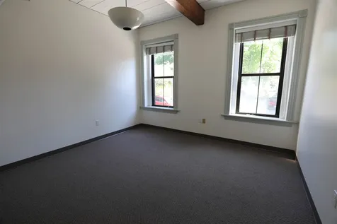 20 South Street Milford NH 03055
