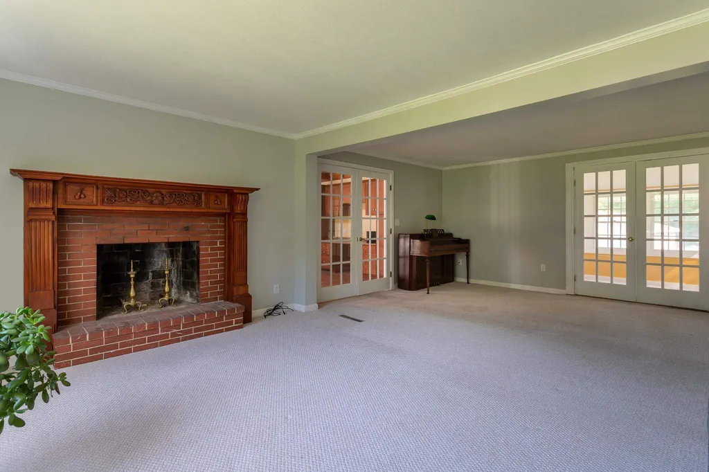 197 Towle Farm Road Hampton NH 03842