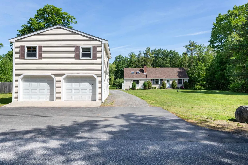 197 Towle Farm Road Hampton NH 03842