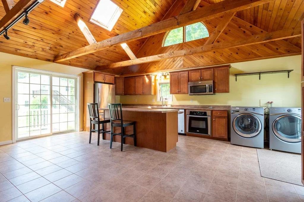 197 Towle Farm Road Hampton NH 03842