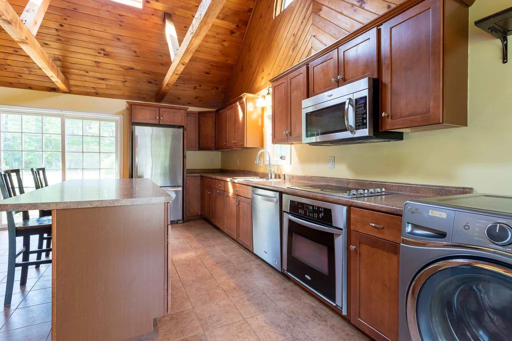 197 Towle Farm Road Hampton NH 03842