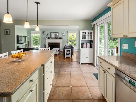 489 Southridge Road Williston VT 05495