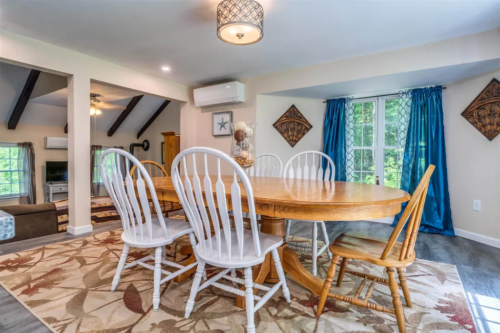 691 Kings Highway Middleton NH 03887