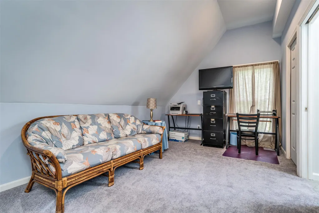 691 Kings Highway Middleton NH 03887