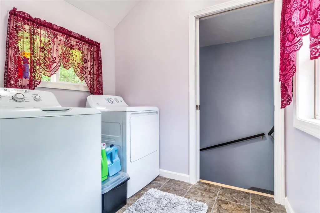 691 Kings Highway Middleton NH 03887