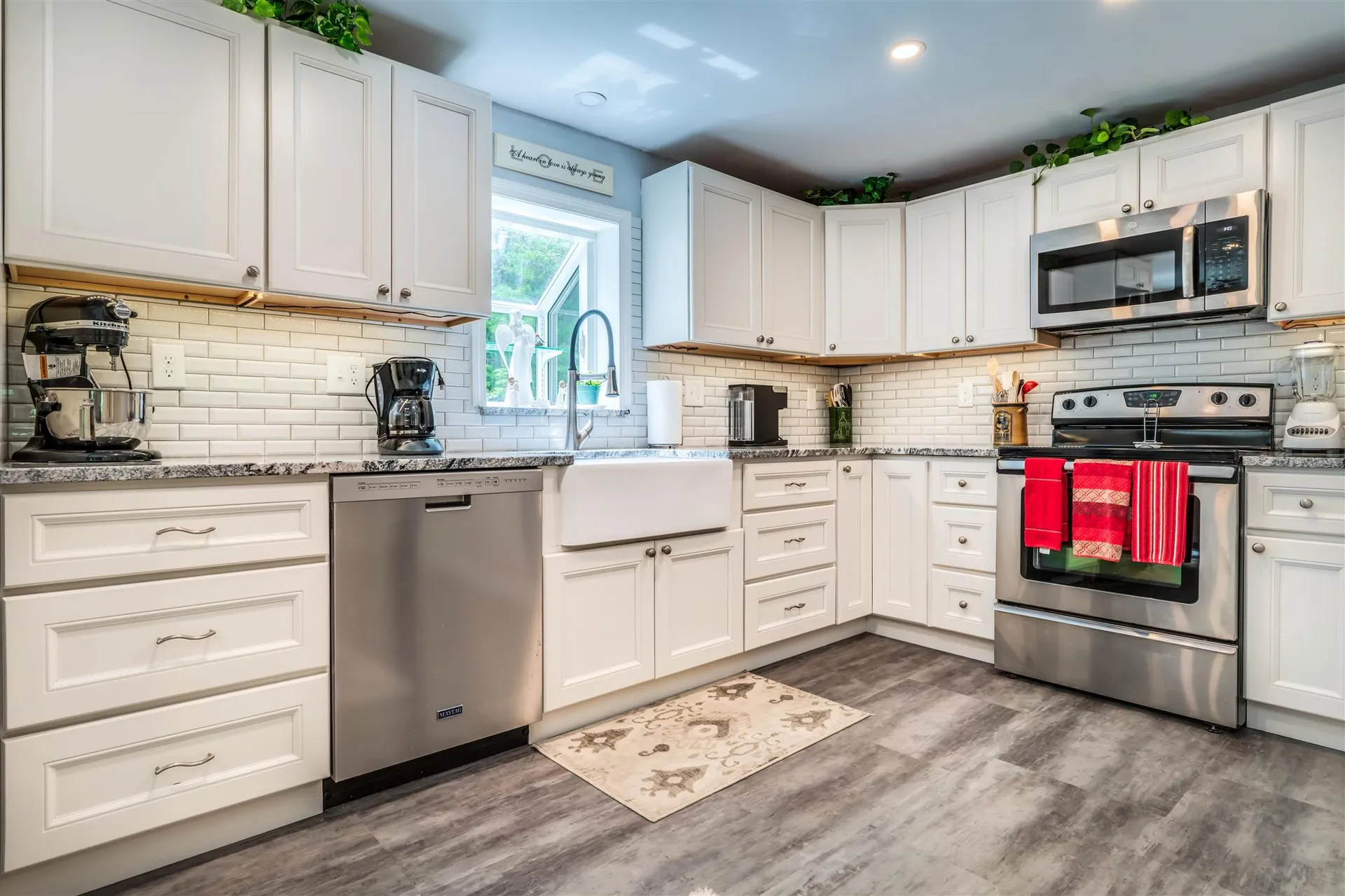691 Kings Highway Middleton NH 03887