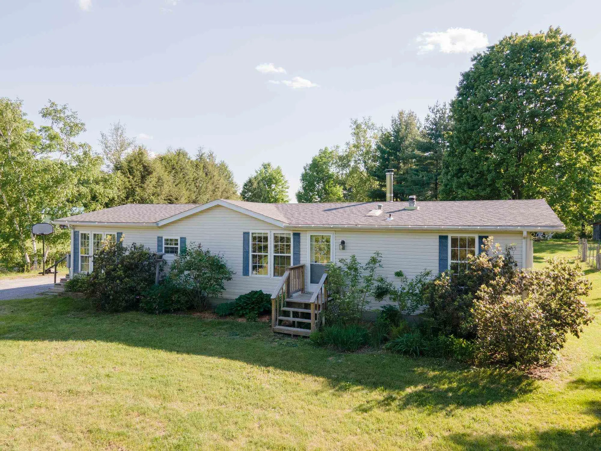1653 Jericho Road Richmond VT 05477
