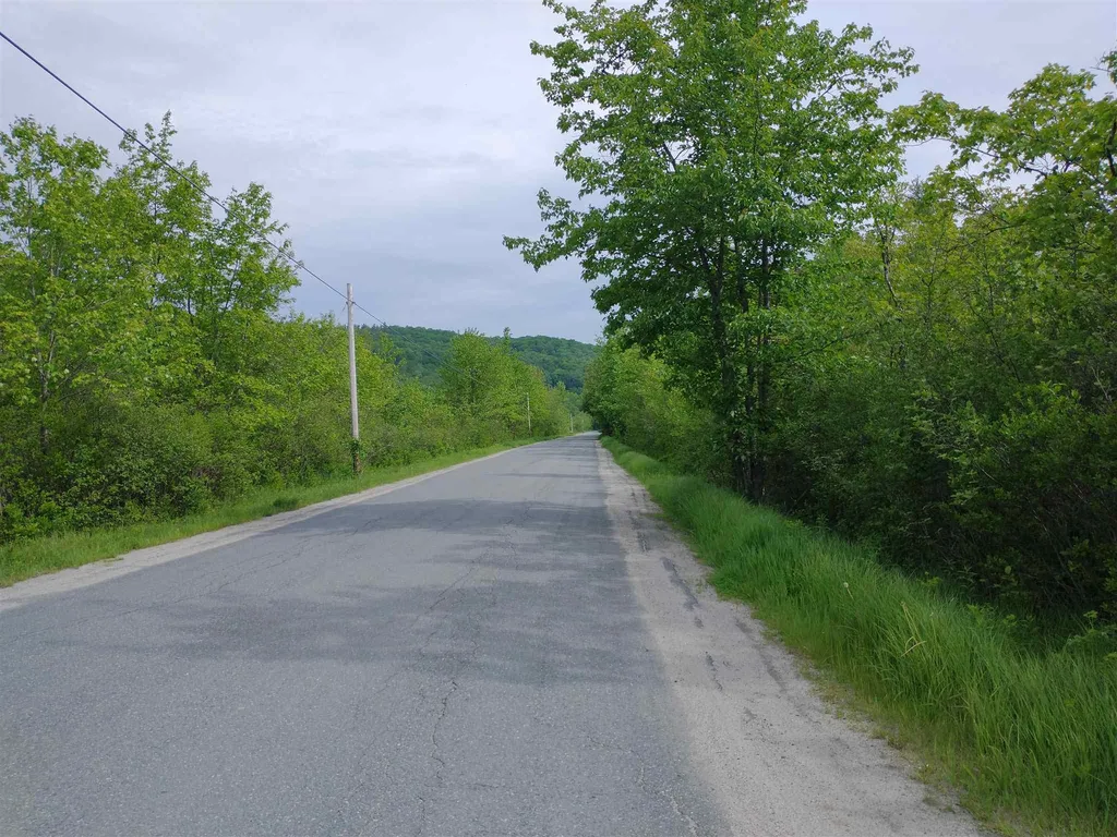 07 Bog Road Enfield NH 03748
